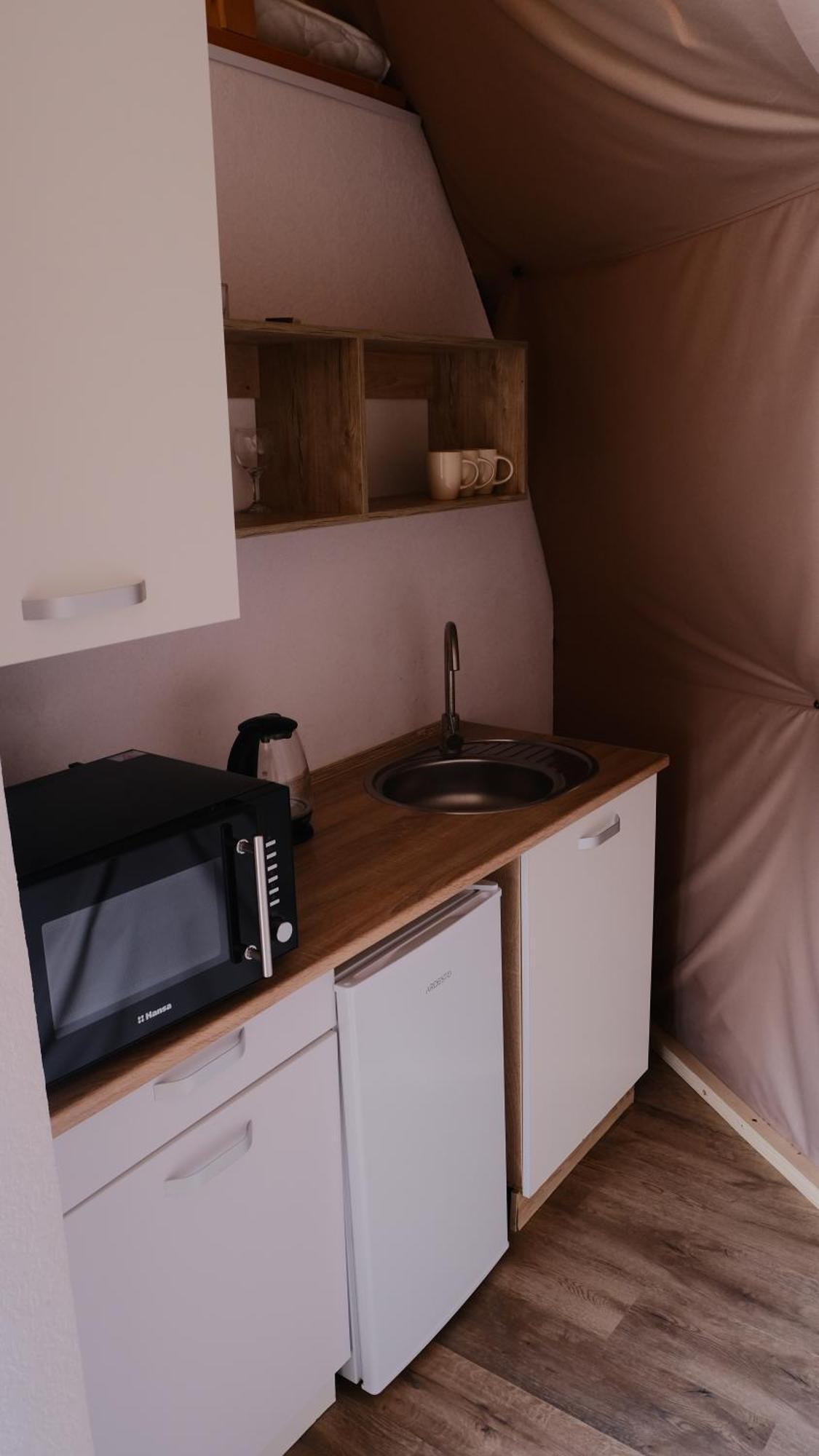 Глемпінг Де Вайб Hotell Vorokhta Rom bilde