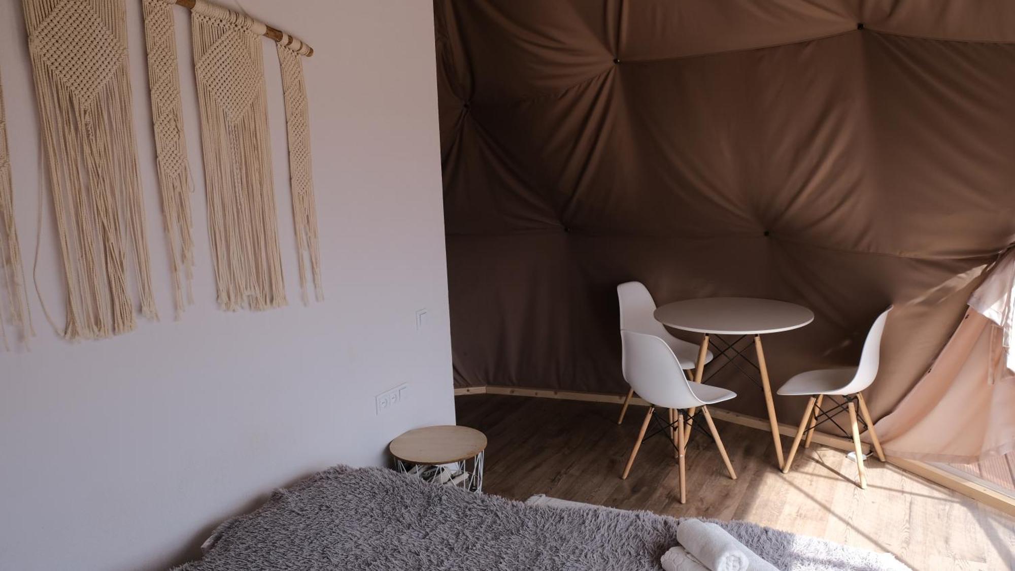 Глемпінг Де Вайб Hotell Vorokhta Rom bilde