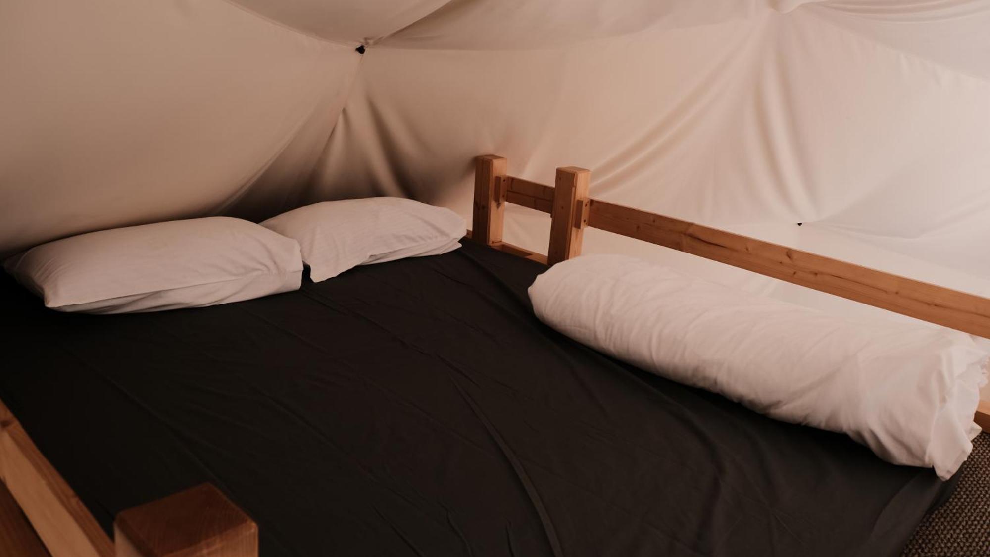 Глемпінг Де Вайб Hotell Vorokhta Rom bilde